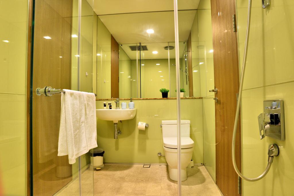 Vipod Suites Klcc By Luxury Suites Asia Kuala Lumpur Luaran gambar