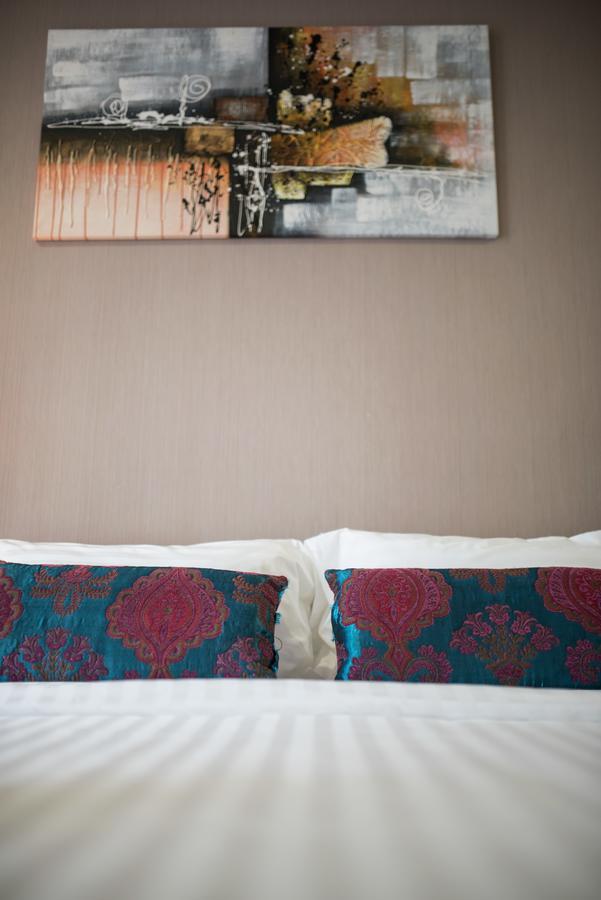 Vipod Suites Klcc By Luxury Suites Asia Kuala Lumpur Luaran gambar